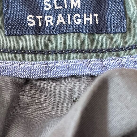 Men’s Aeropostale Slim Fit Khaki Pants Size 29/30 - Picture 4 of 5